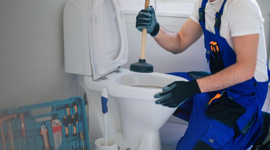 Professional septic pumping service in Iola, TX